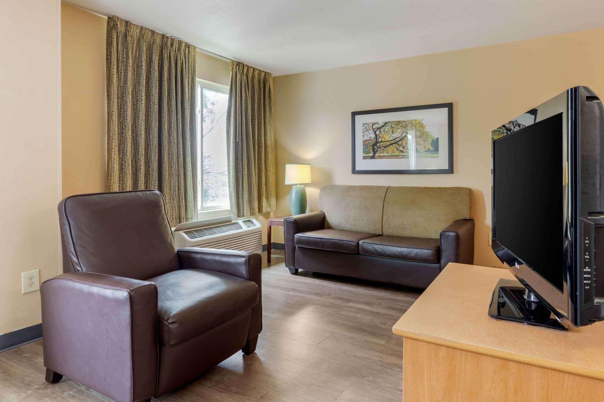 Extended Stay America Suites - Raleigh - Rtp - 4919 Miami Blvd Ντάραμ Εξωτερικό φωτογραφία